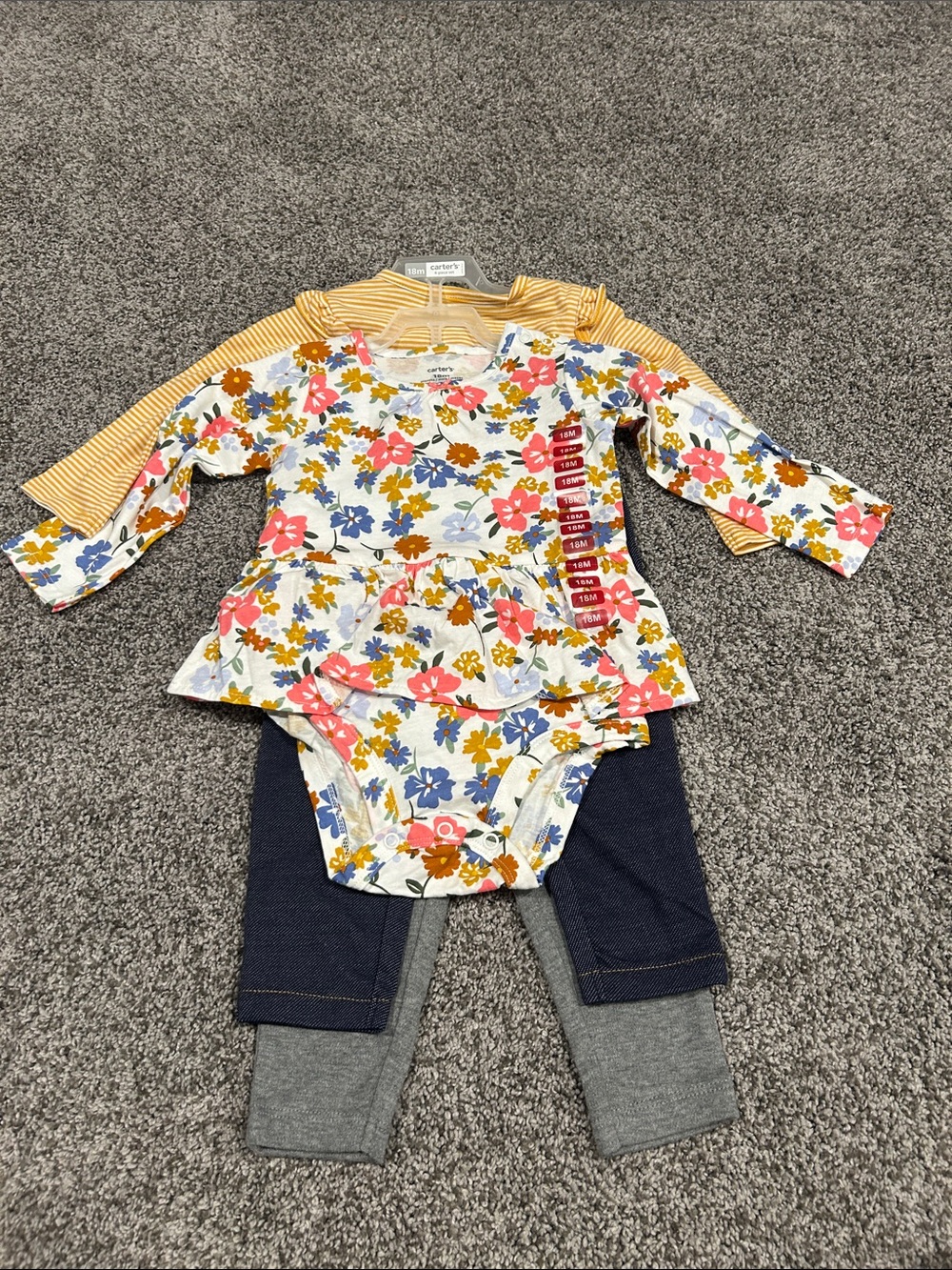 Carter's 4 Piece Set 18mo